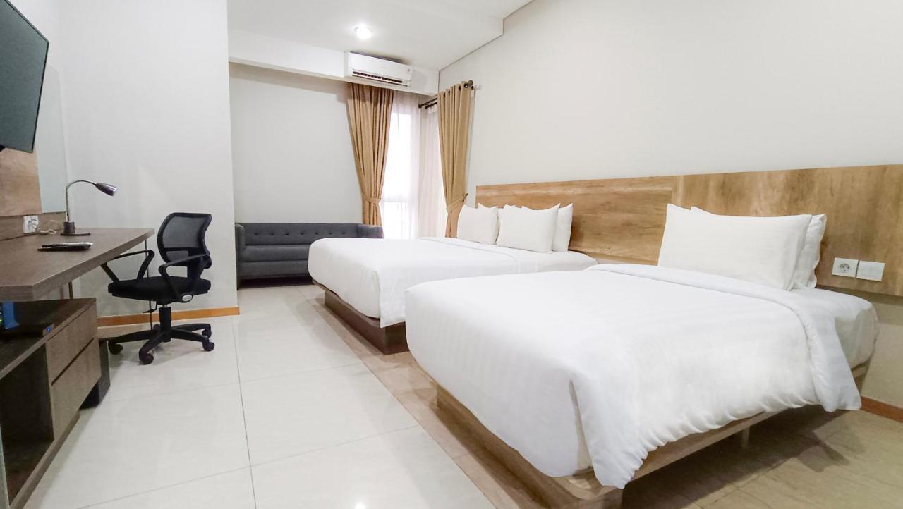 Grande Valore Hotel Cikarang Εξωτερικό φωτογραφία