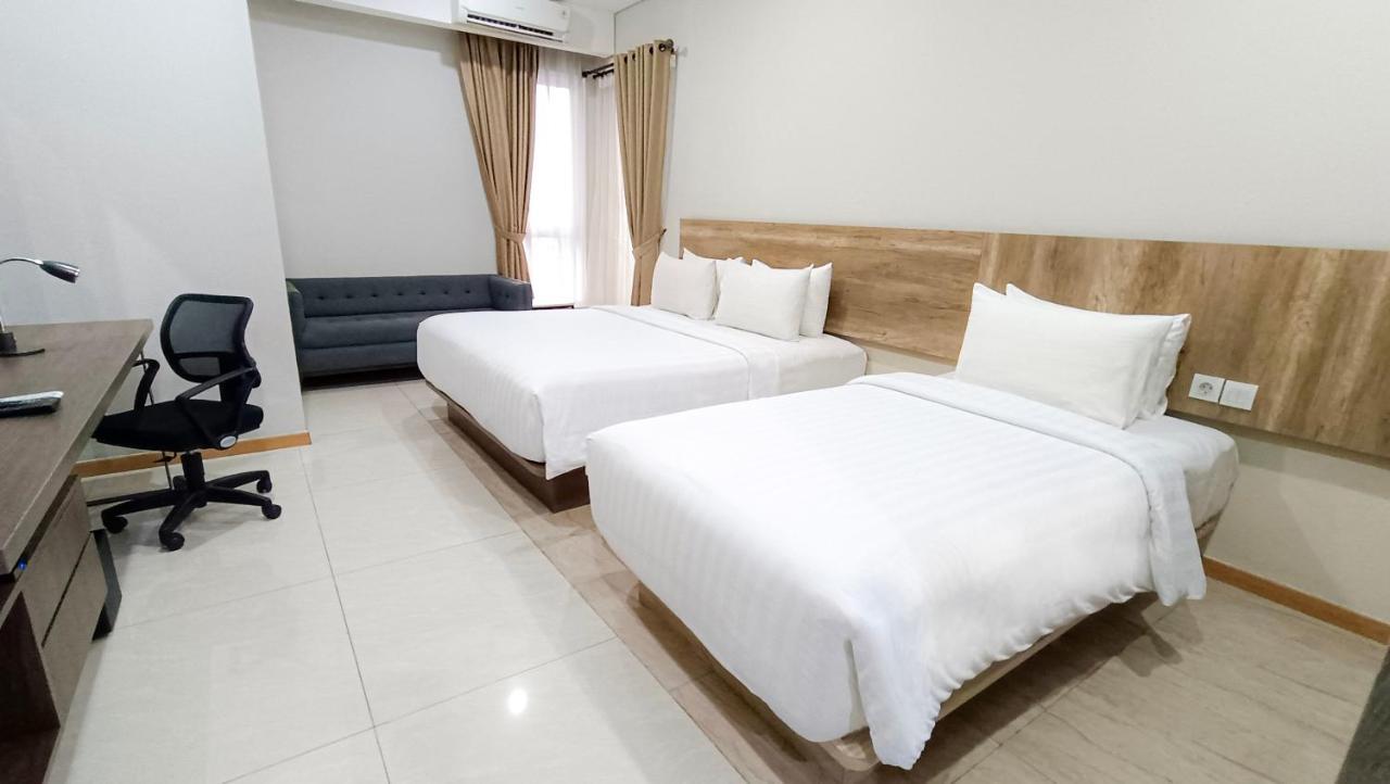 Grande Valore Hotel Cikarang Εξωτερικό φωτογραφία